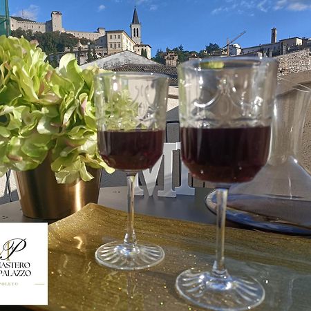 Monastero Del Palazzo Casa Vacanze سبوليتو المظهر الخارجي الصورة