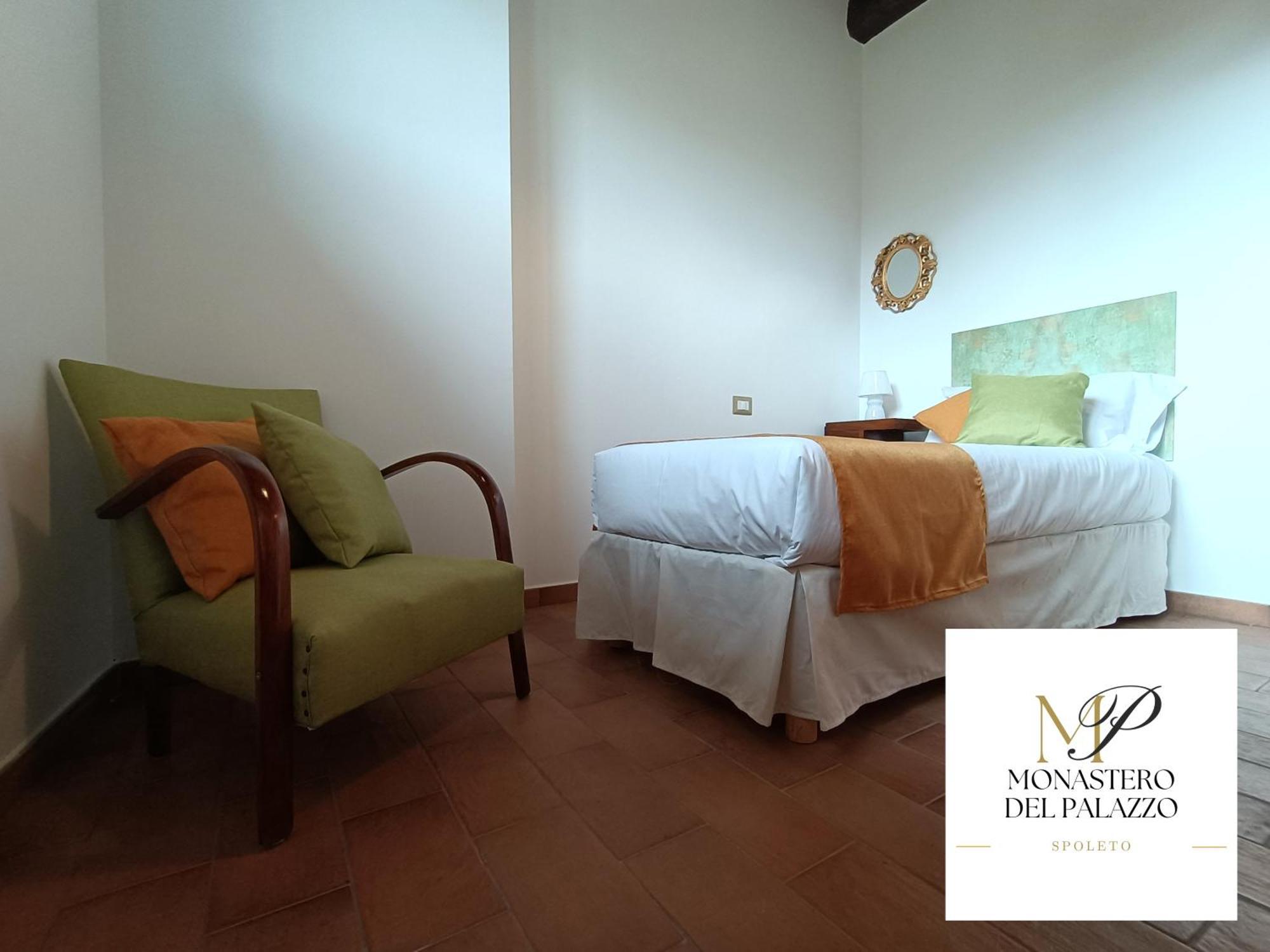 Monastero Del Palazzo Casa Vacanze سبوليتو المظهر الخارجي الصورة