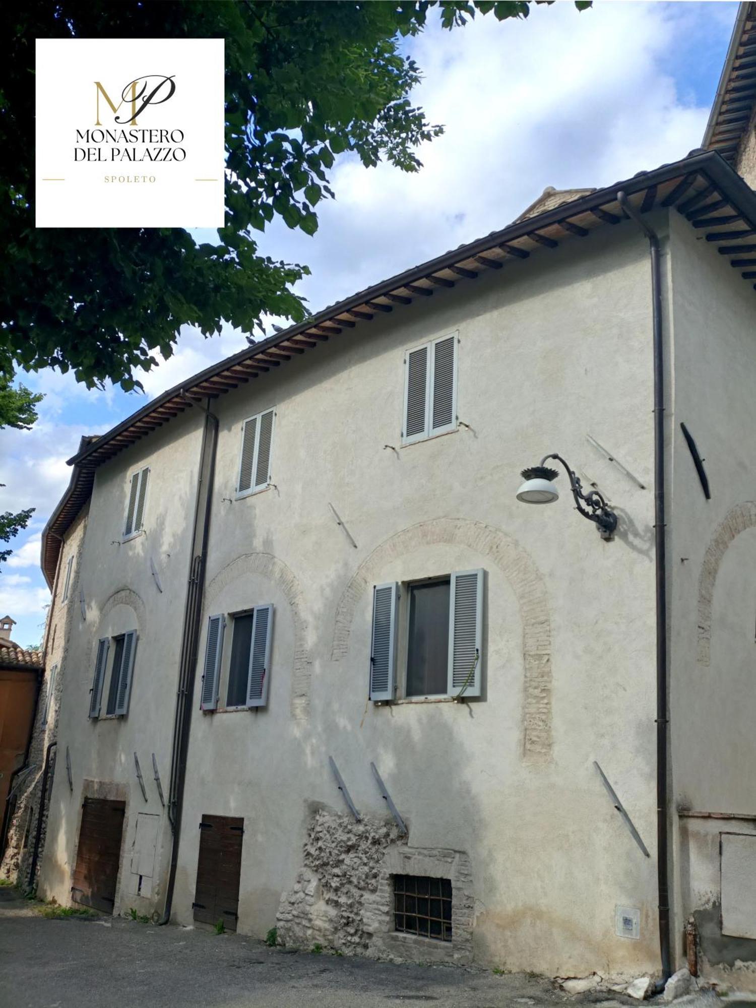 Monastero Del Palazzo Casa Vacanze سبوليتو المظهر الخارجي الصورة